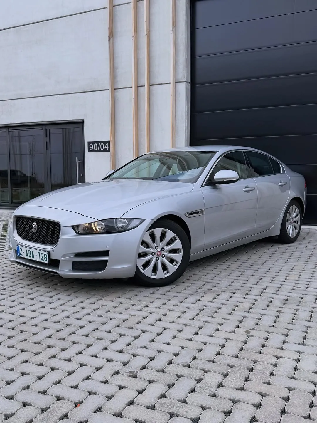 Jaguar XE 2.0d
